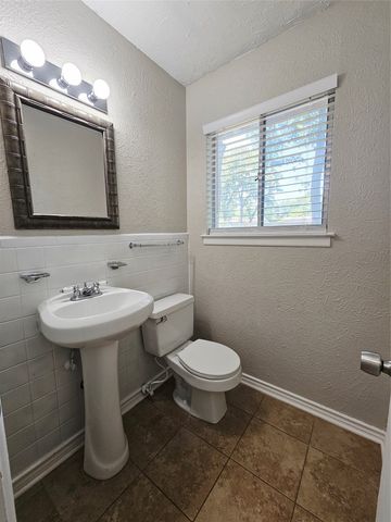 745 W Cedar Street, Hurst, TX 76053
