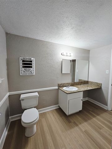 745 W Cedar Street, Hurst, TX 76053