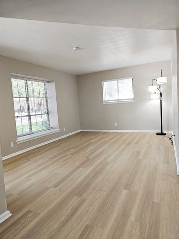 745 W Cedar Street, Hurst, TX 76053