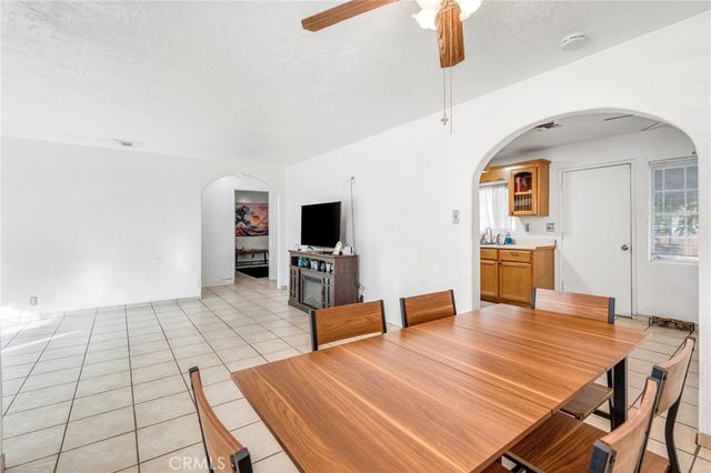 1562 N Fay, Fresno, CA 93728