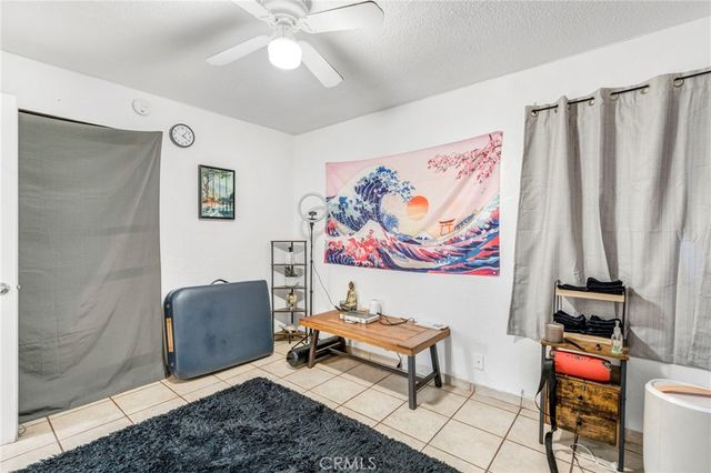 1562 N Fay, Fresno, CA 93728