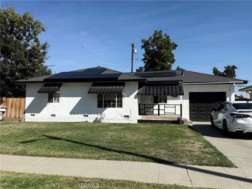 1562 N Fay, Fresno, CA 93728