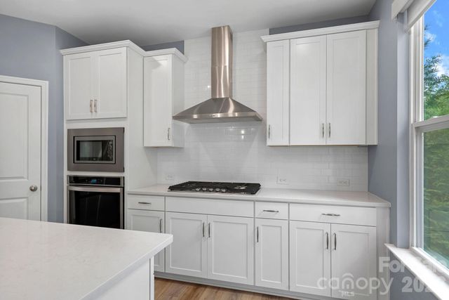 6608 Jepson Court, Charlotte, NC 28214