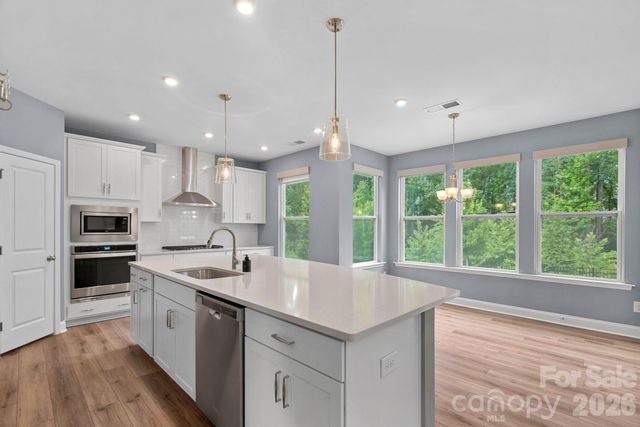 6608 Jepson Court, Charlotte, NC 28214