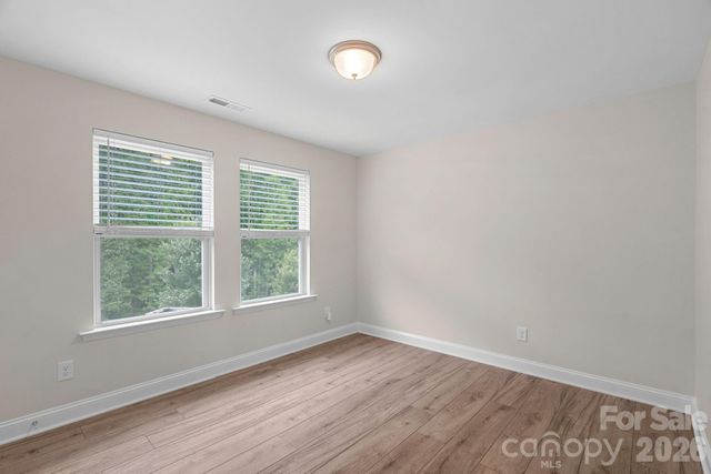 6608 Jepson Court, Charlotte, NC 28214