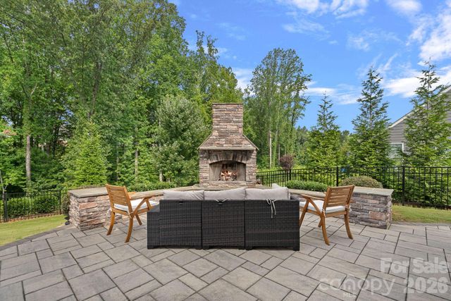 6608 Jepson Court, Charlotte, NC 28214