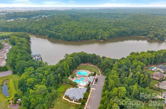 6608 Jepson Court, Charlotte, NC 28214
