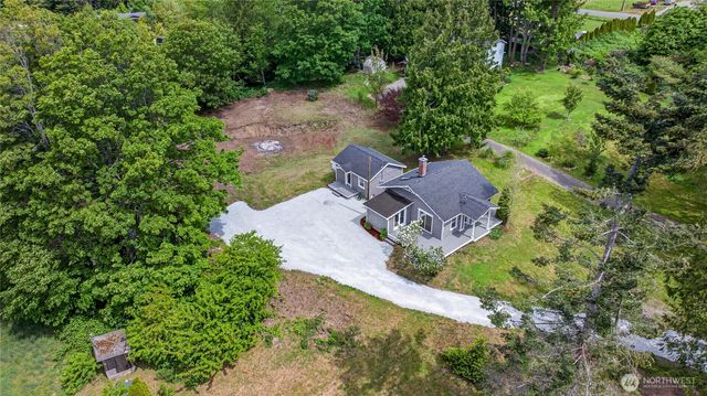 1409 E Dallman Road, Camano Island, WA 98282