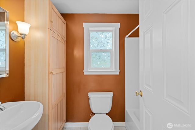 1409 E Dallman Road, Camano Island, WA 98282