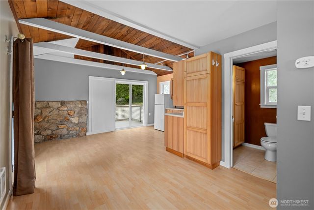 1409 E Dallman Road, Camano Island, WA 98282