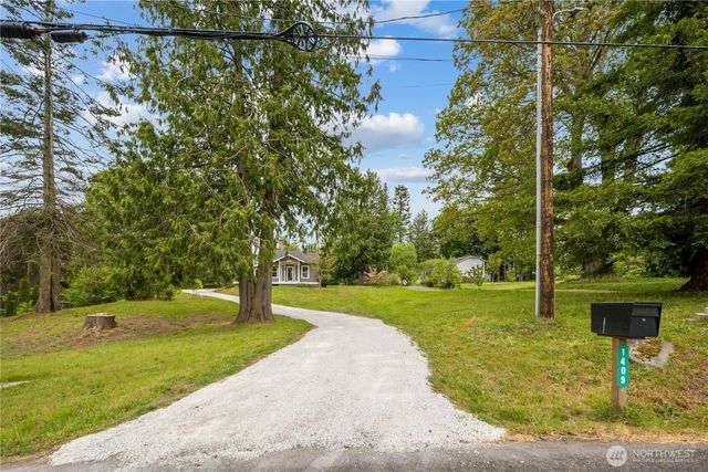 1409 E Dallman Road, Camano Island, WA 98282