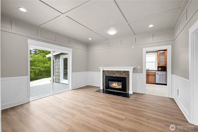 1409 E Dallman Road, Camano Island, WA 98282