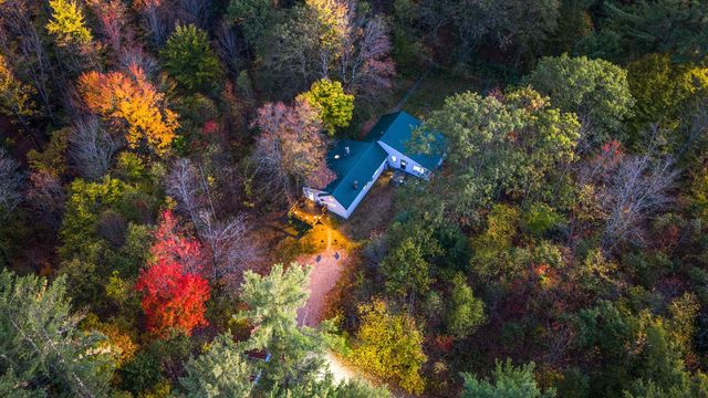 88 Perch Pond Road, Holderness, NH 03245