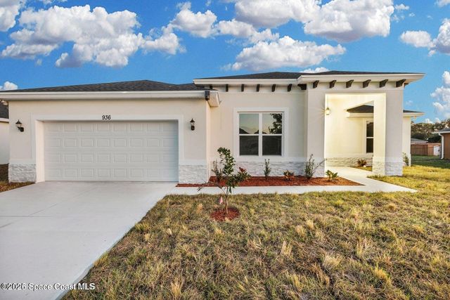 2906 Wilkinson Avenue SE, Palm Bay, FL 32909