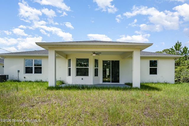 2906 Wilkinson Avenue SE, Palm Bay, FL 32909