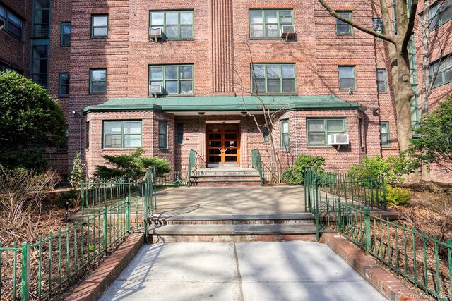 34-40 79th Street 5B, Jackson Heights, NY 11372