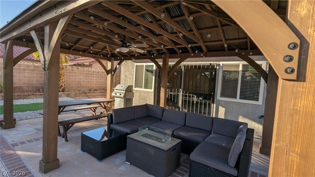 5253 Cartaro Drive, Las Vegas, NV 89103