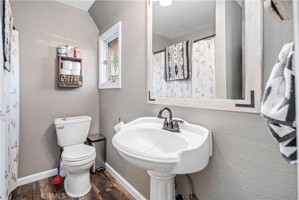 Image 15 of property listing at 4815 W Avenue L14, Lancaster, CA 93536