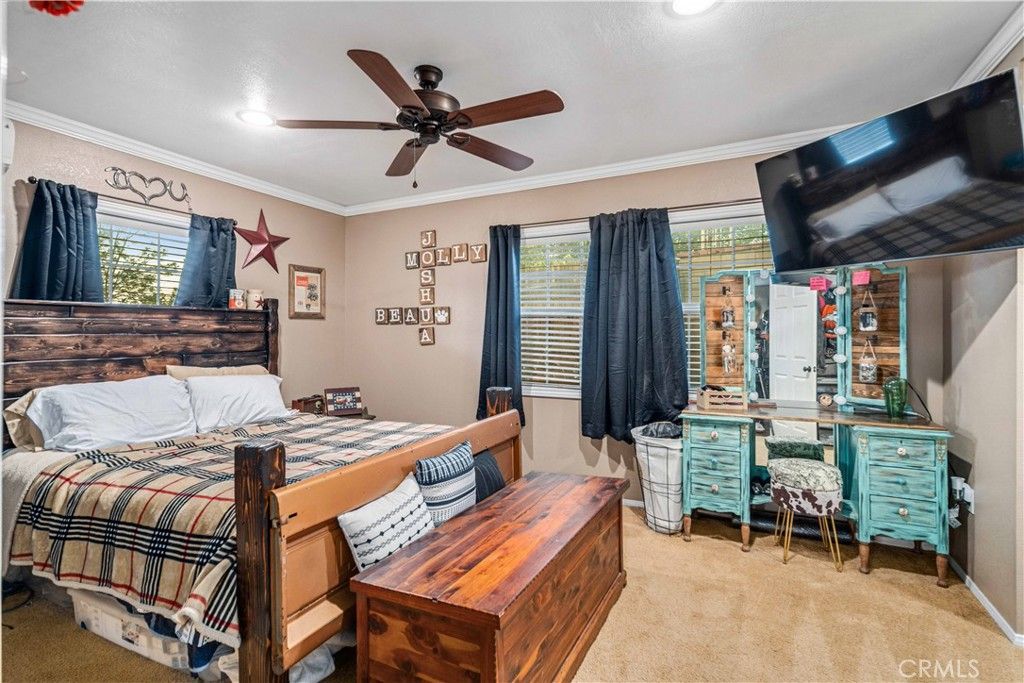 Image 16 of property listing at 4815 W Avenue L14, Lancaster, CA 93536