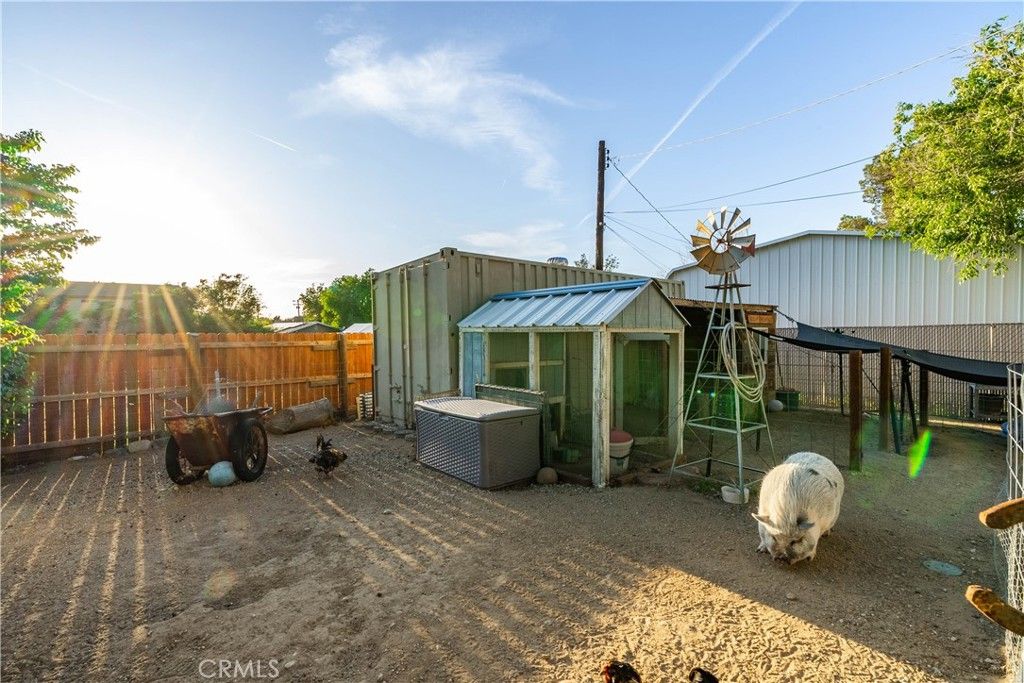 Image 30 of property listing at 4815 W Avenue L14, Lancaster, CA 93536
