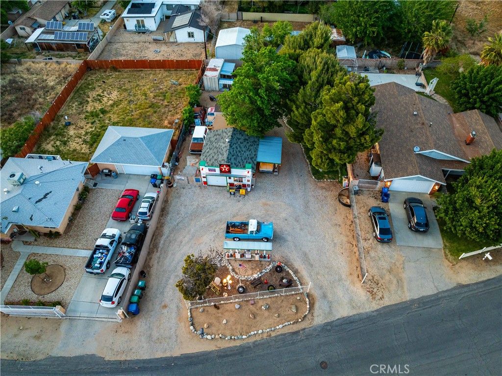 Image 49 of property listing at 4815 W Avenue L14, Lancaster, CA 93536