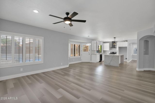 1501 W ANTIQUA Drive, Gilbert, AZ 85233