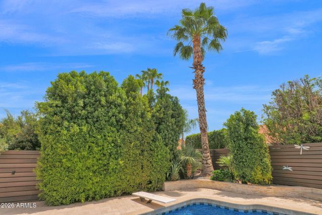 1501 W ANTIQUA Drive, Gilbert, AZ 85233
