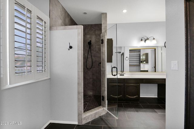 1501 W ANTIQUA Drive, Gilbert, AZ 85233