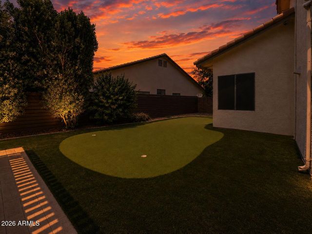 1501 W ANTIQUA Drive, Gilbert, AZ 85233