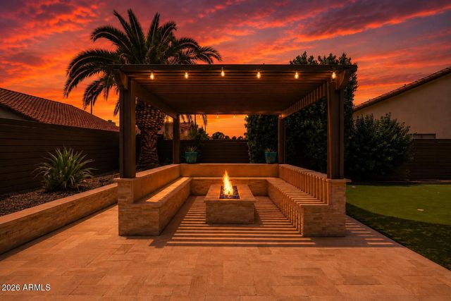 1501 W ANTIQUA Drive, Gilbert, AZ 85233