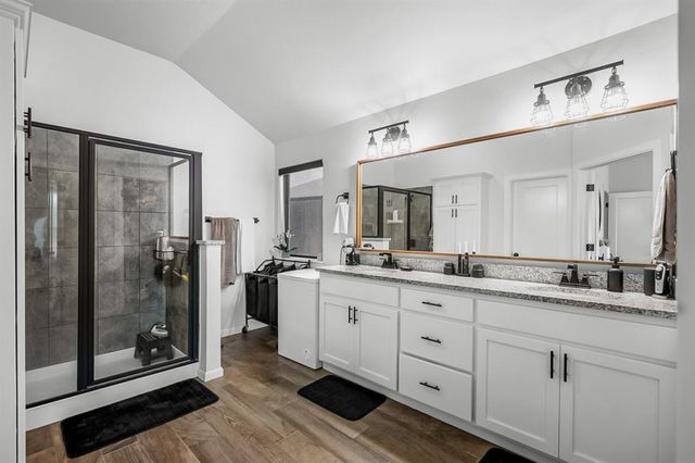 2404 Cedar Elm Place, Choctaw, OK 73020