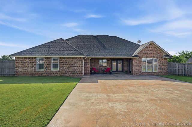 3221 Meagan Avenue, Durant, OK 74701