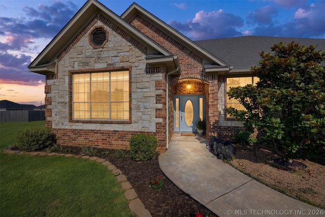 3221 Meagan Avenue, Durant, OK 74701