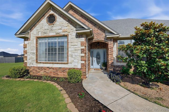 3221 Meagan Avenue, Durant, OK 74701