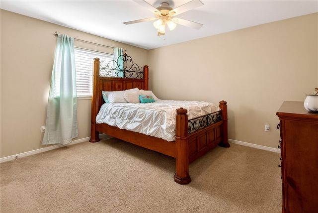 6037 Natchez Dr, Corpus Christi, TX 78414