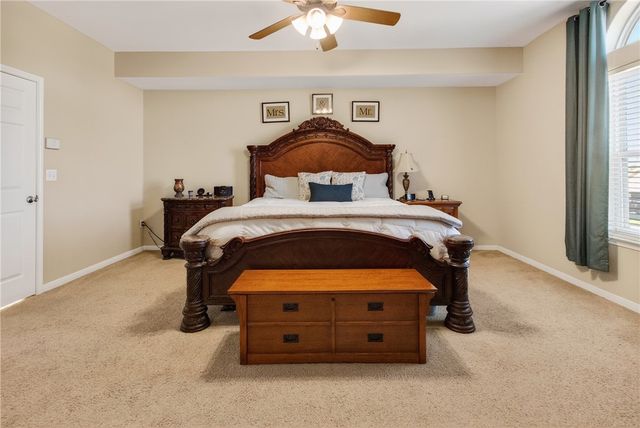 6037 Natchez Dr, Corpus Christi, TX 78414