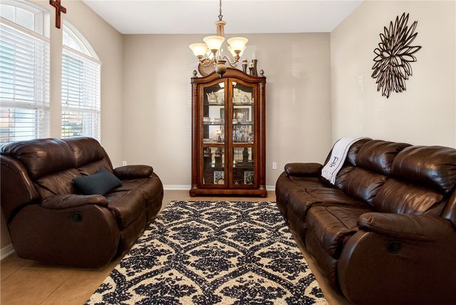 6037 Natchez Dr, Corpus Christi, TX 78414