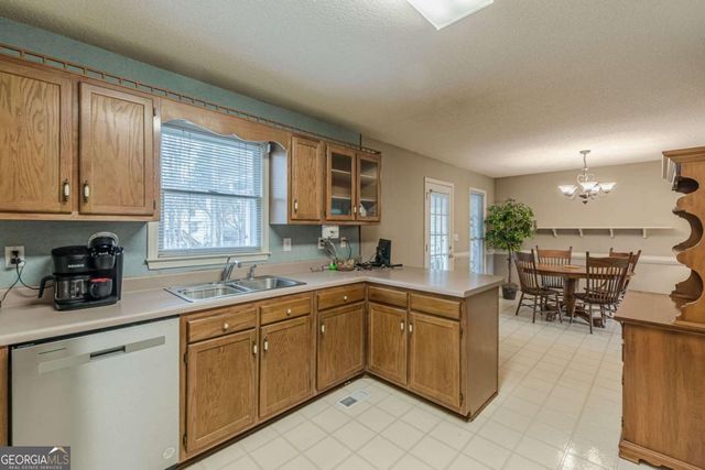 260 Wellington Walk, Douglasville, GA 30134