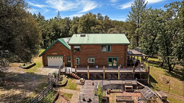 7420 Derby Ln, Somerset, CA 95684