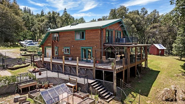 7420 Derby Ln, Somerset, CA 95684