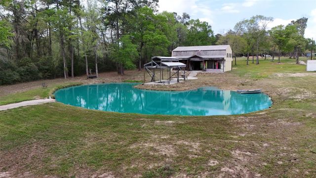 14770 Peterson Road, Montgomery, TX 77356