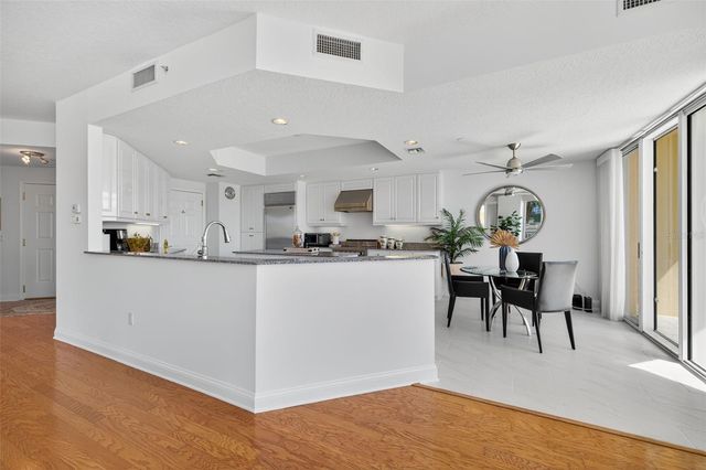 555 5TH AVENUE NE 332, St Petersburg, FL 33701