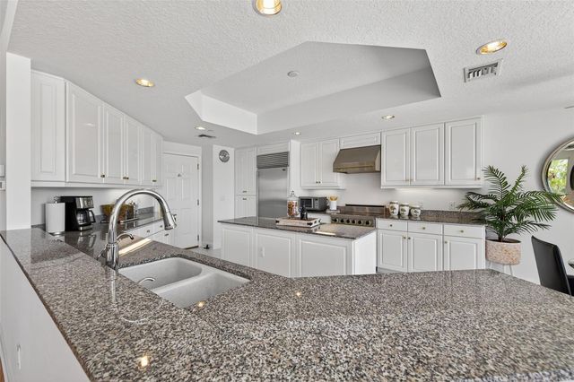 555 5TH AVENUE NE 332, St Petersburg, FL 33701