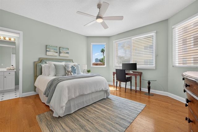 555 5TH AVENUE NE 332, St Petersburg, FL 33701