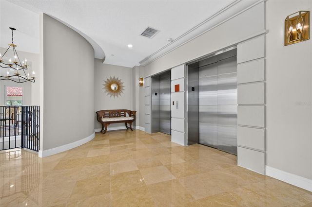 555 5TH AVENUE NE 332, St Petersburg, FL 33701