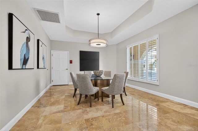 555 5TH AVENUE NE 332, St Petersburg, FL 33701