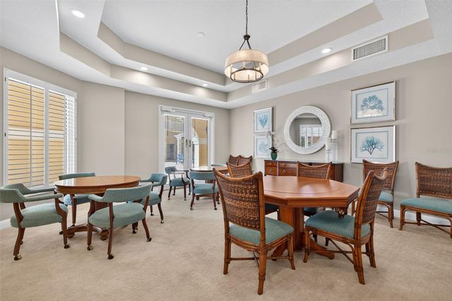 555 5TH AVENUE NE 332, St Petersburg, FL 33701