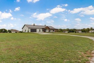 108 Brogan Lane, Sparta, MO 65753