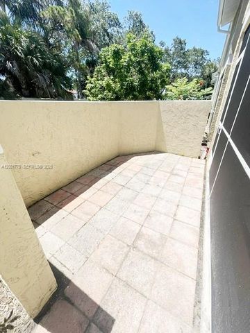 1548 SE Royal Green Cir # 108, Port St Lucie, FL 34952