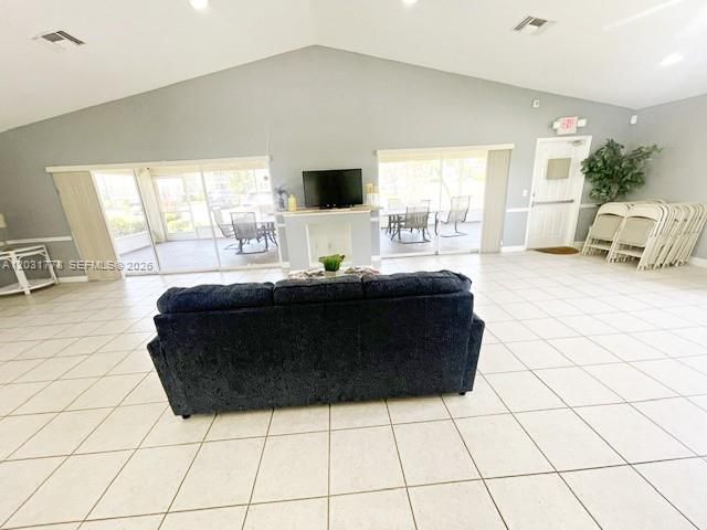 1548 SE Royal Green Cir # 108, Port St Lucie, FL 34952